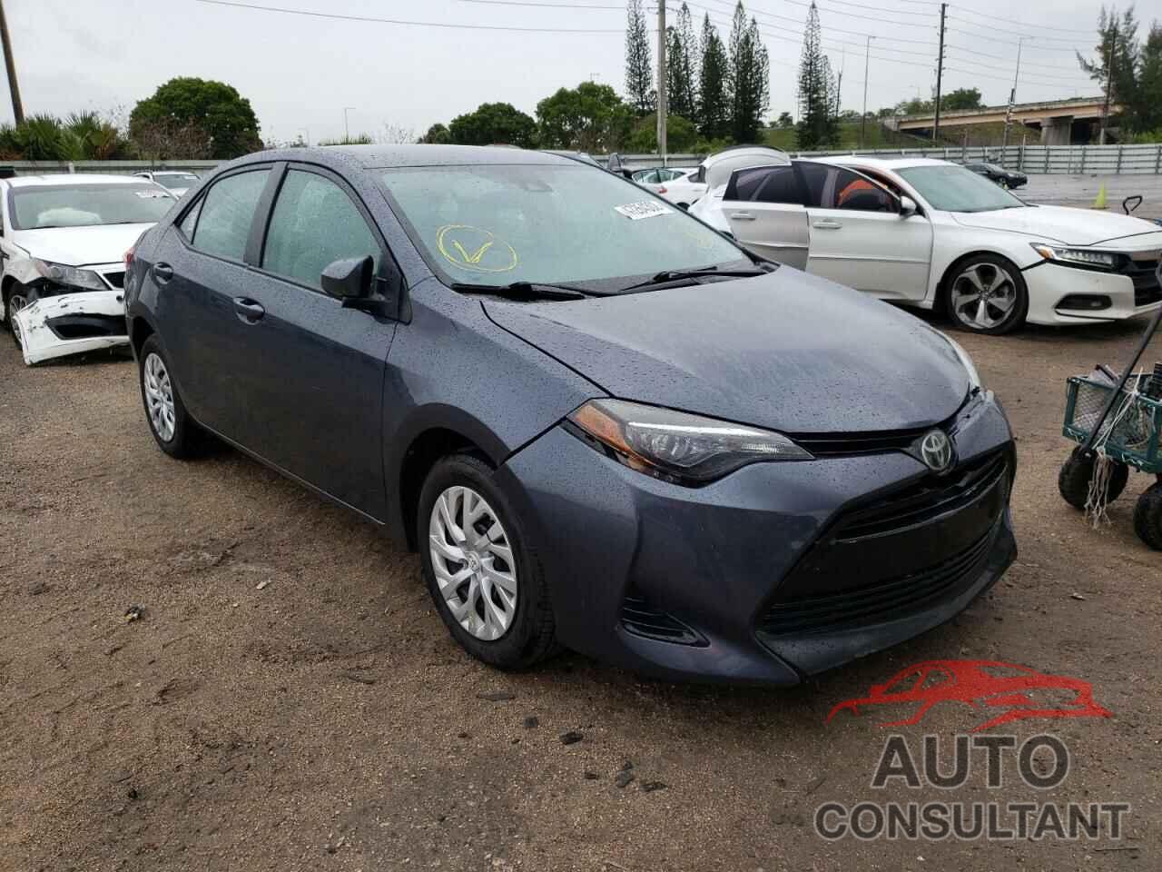 TOYOTA COROLLA 2017 - 5YFBURHEXHP678175