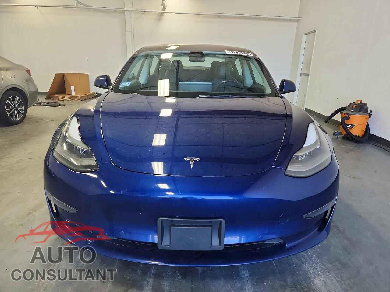 TESLA MODEL 3 2022 - 5YJ3E1EA9NF285568