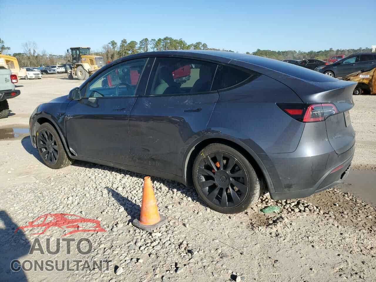 TESLA MODEL Y 2023 - 7SAYGDEEXPF618029