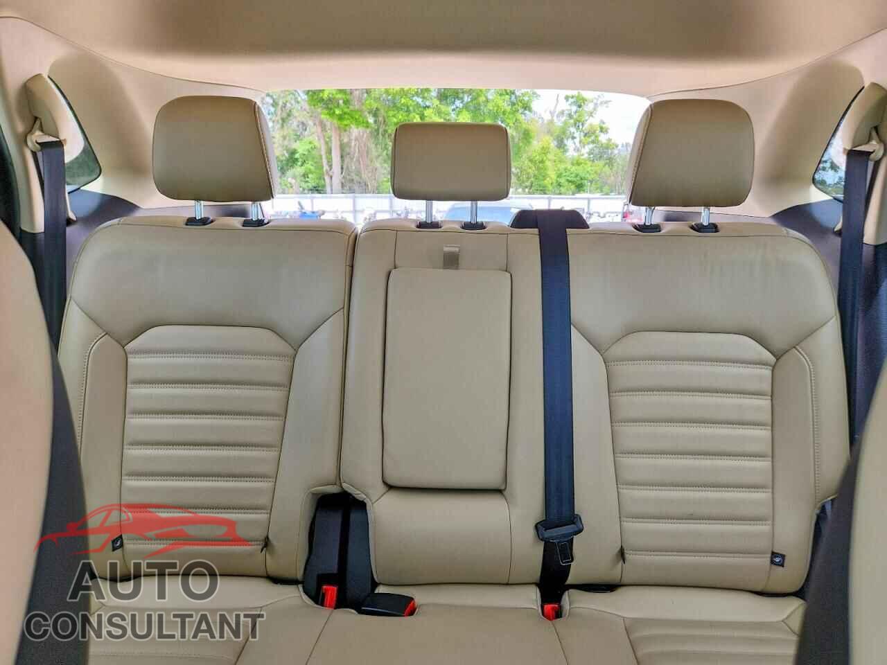 FORD EDGE 2017 - 2FMPK3J84HBB41075