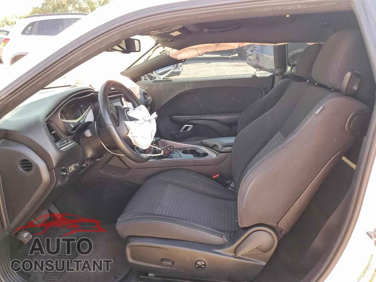 DODGE CHALLENGER 2018 - 2C3CDZAGXJH153214