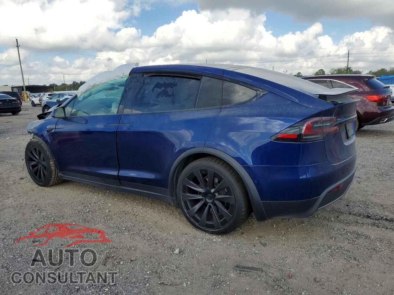 TESLA MODEL X 2022 - 7SAXCBE62NF352829