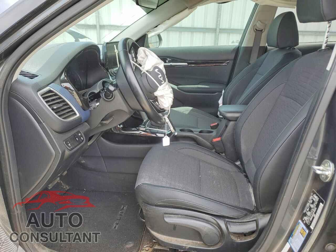 KIA SELTOS 2023 - KNDEU2AA9P7355232
