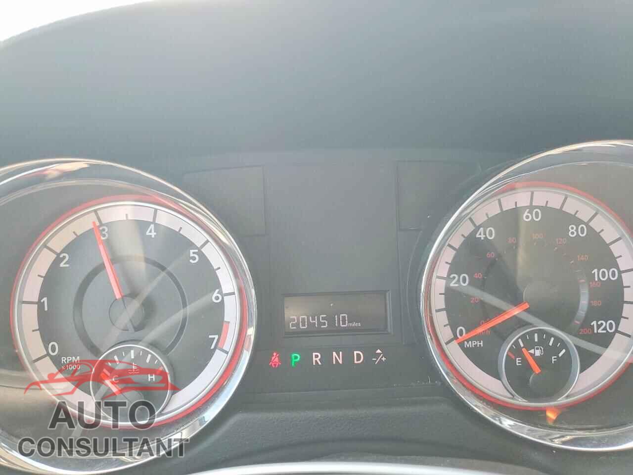 DODGE CARAVAN 2011 - 2D4RN3DG2BR628476