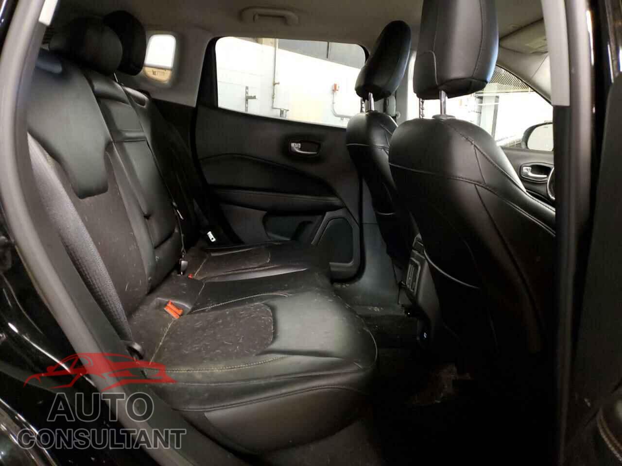 JEEP COMPASS 2017 - 3C4NJDBB1HT681728