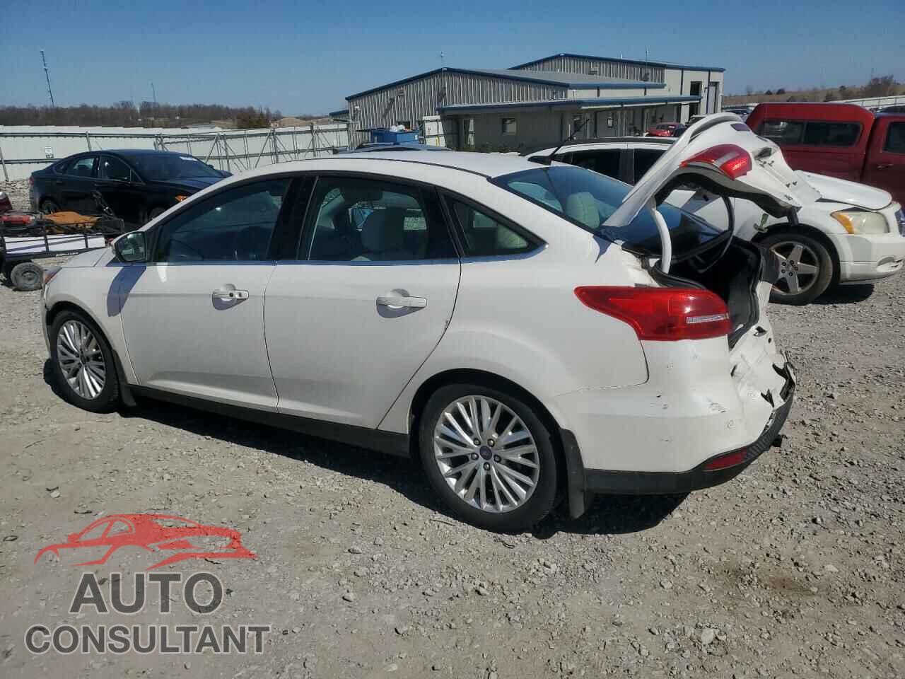 FORD FOCUS 2016 - 1FADP3J29GL220363