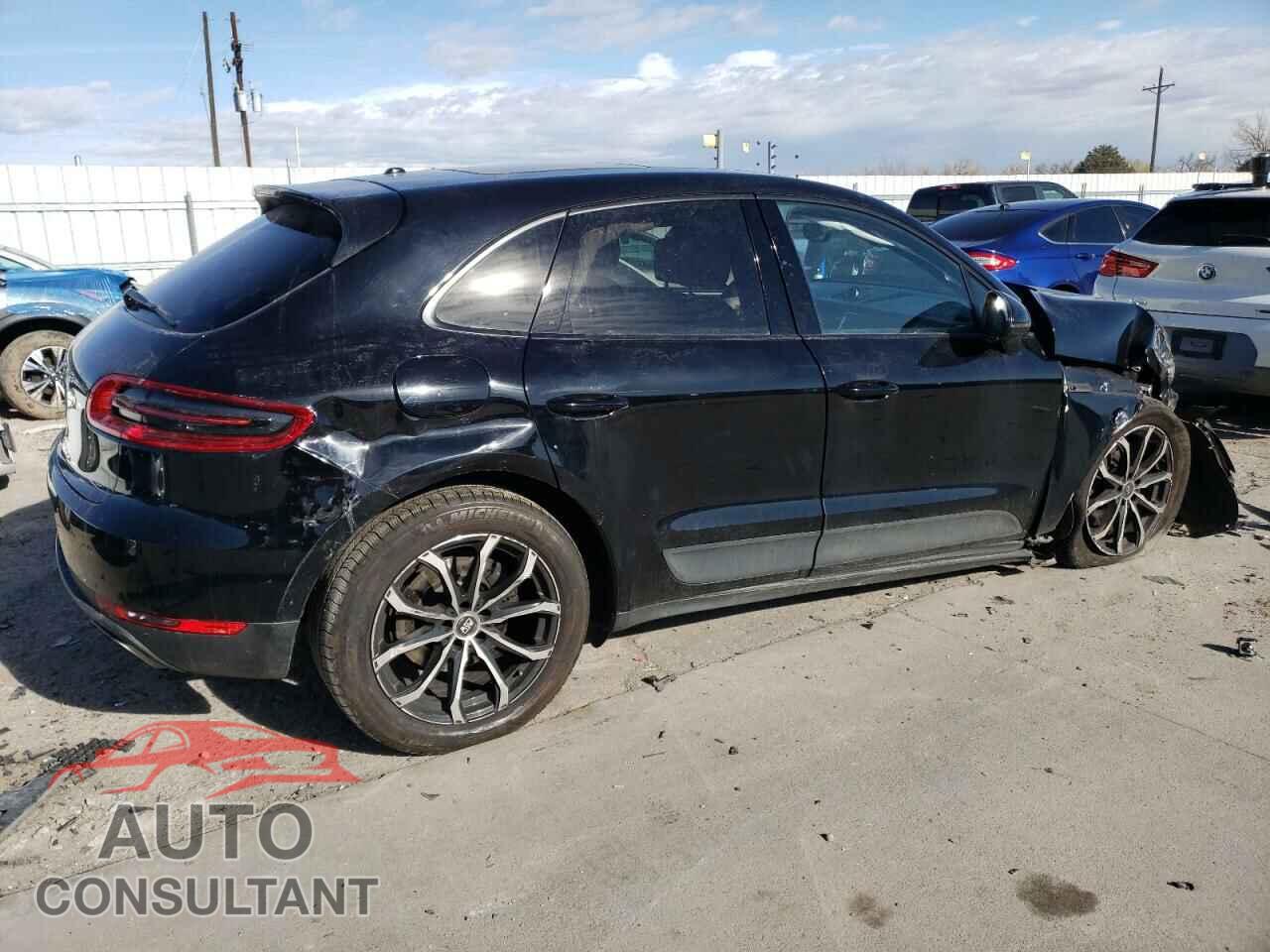 PORSCHE MACAN 2017 - WP1AA2A56HLB00829