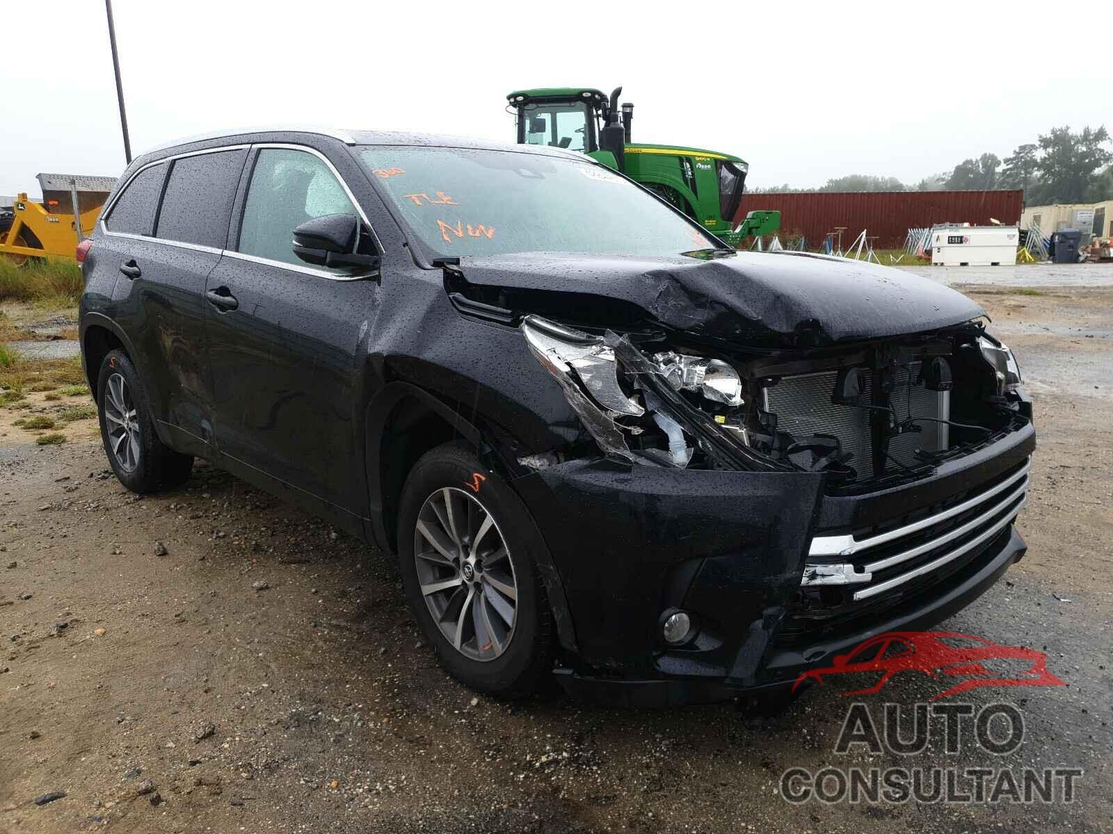 TOYOTA HIGHLANDER 2018 - 5TDKZRFH4JS545052
