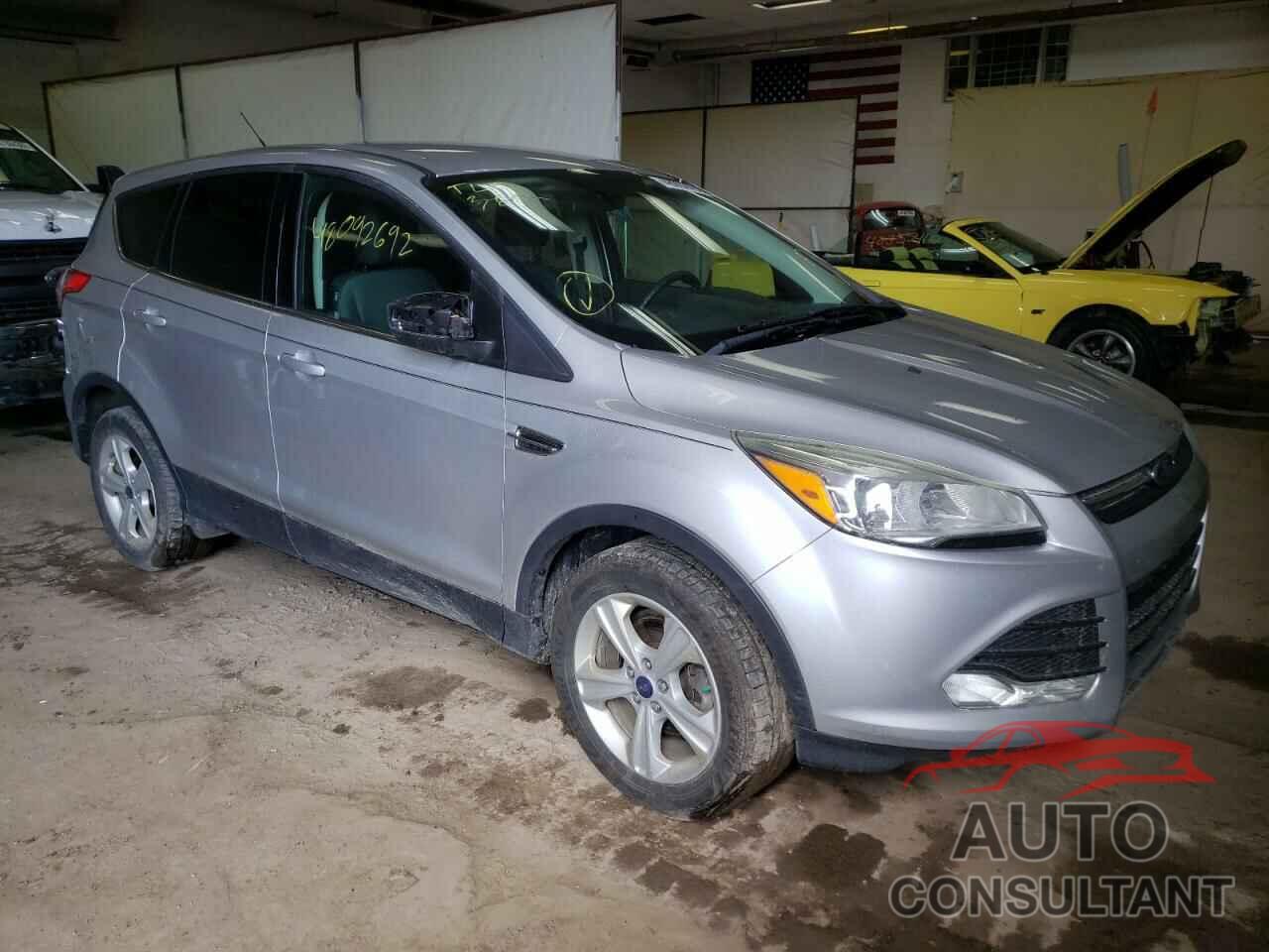 FORD ESCAPE 2016 - 1FMCU0GX5GUA28296