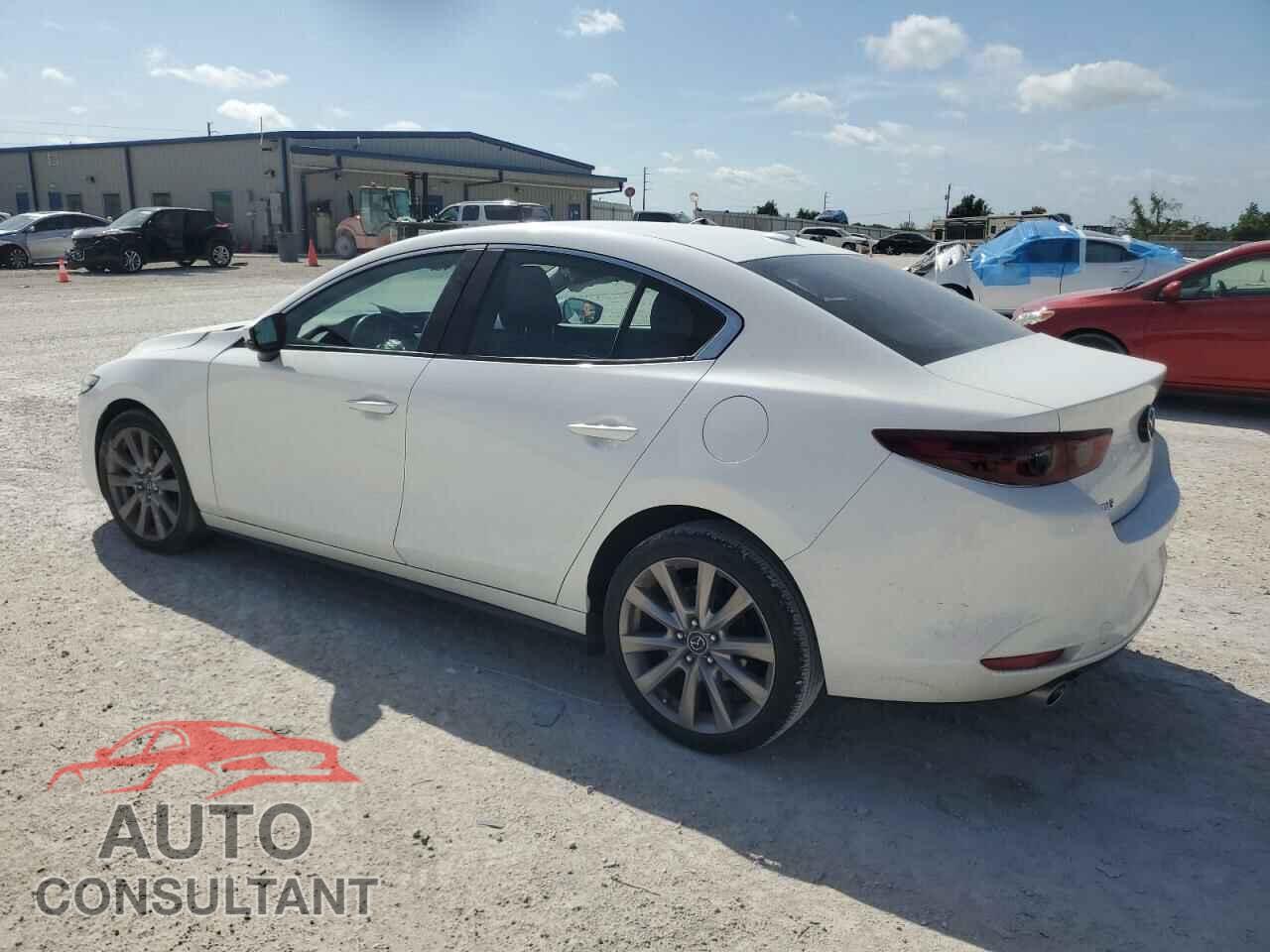 MAZDA 3 2019 - 3MZBPADL9KM113585