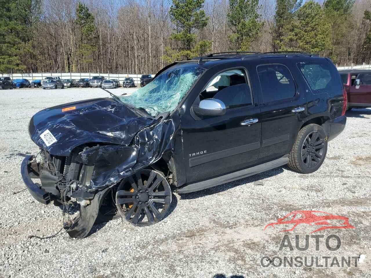CHEVROLET TAHOE 2011 - 1GNSCBE00BR138325