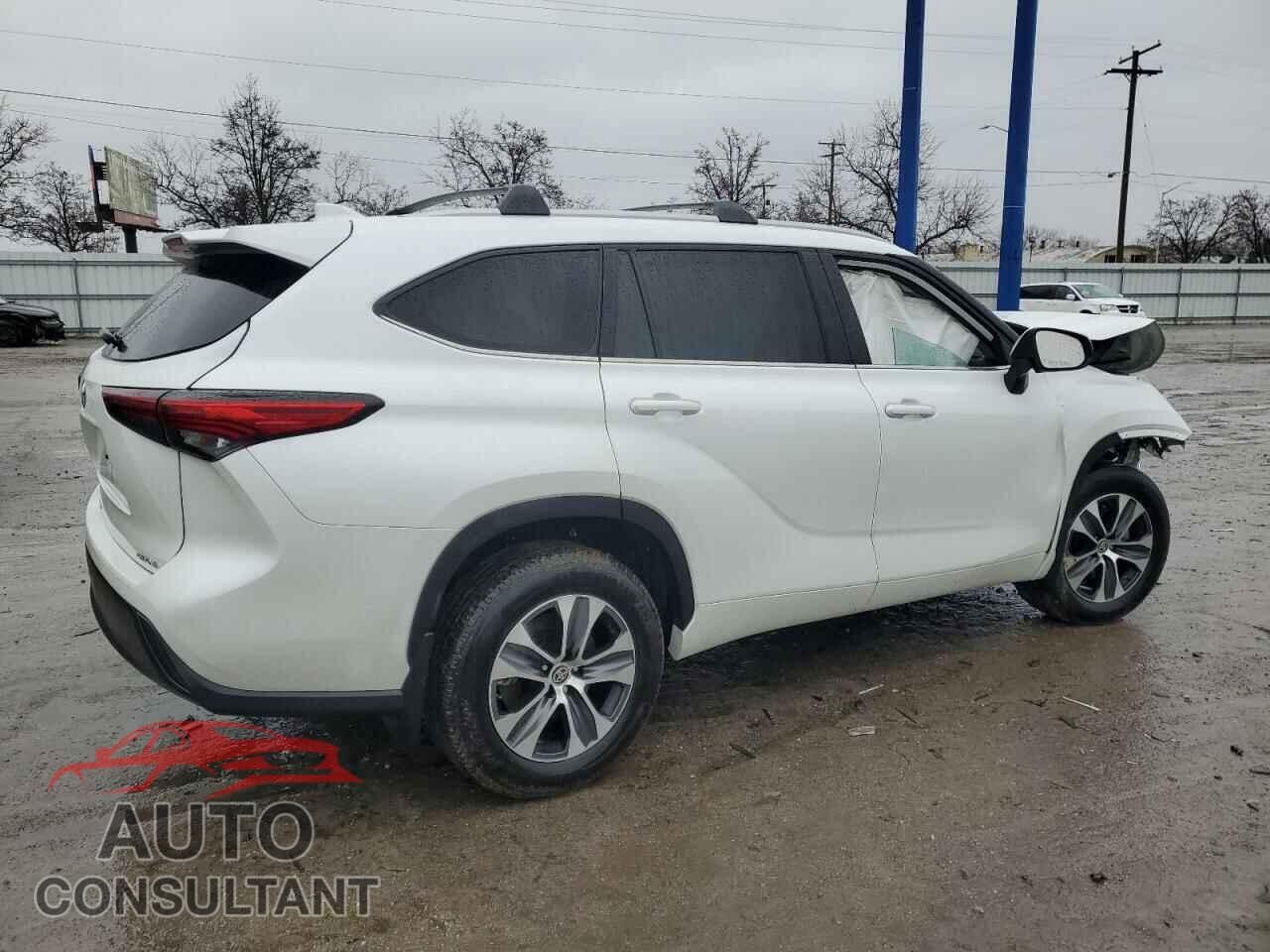 TOYOTA HIGHLANDER 2023 - 5TDKDRBH6PS004792