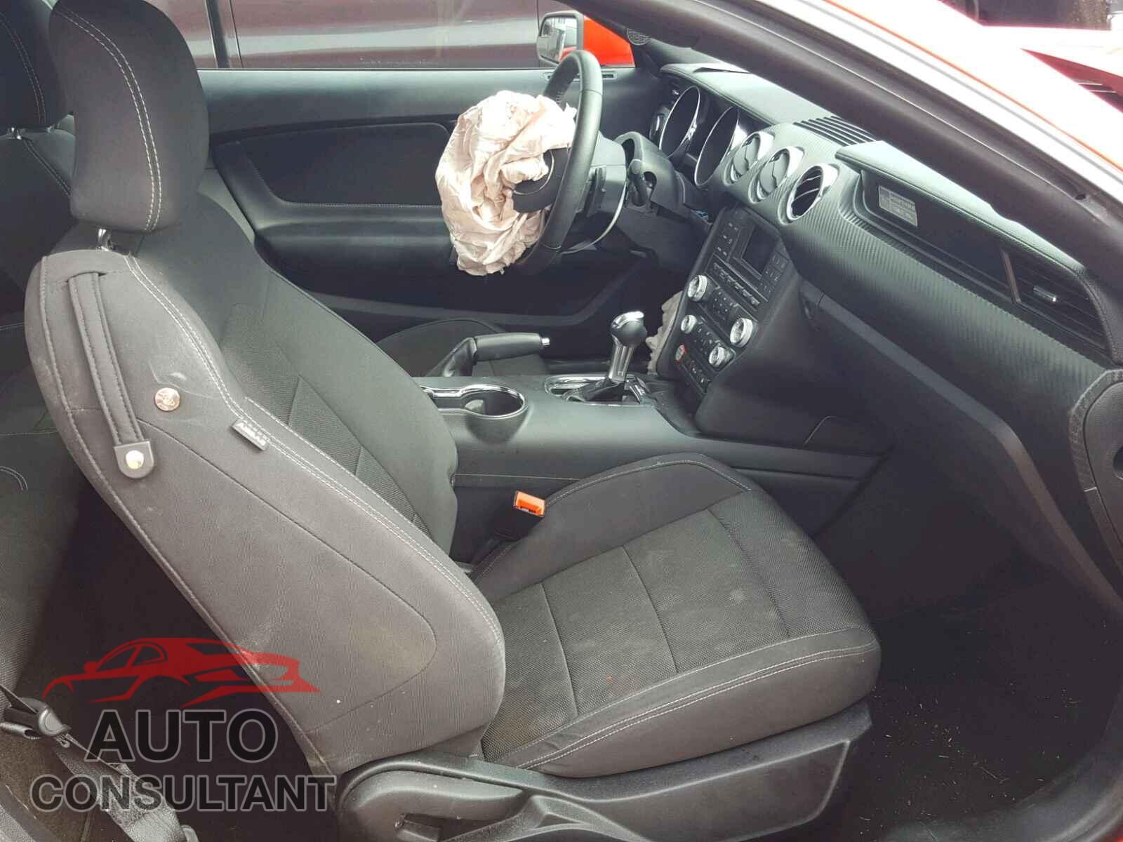 FORD MUSTANG 2015 - 1FA6P8AM3F5389112