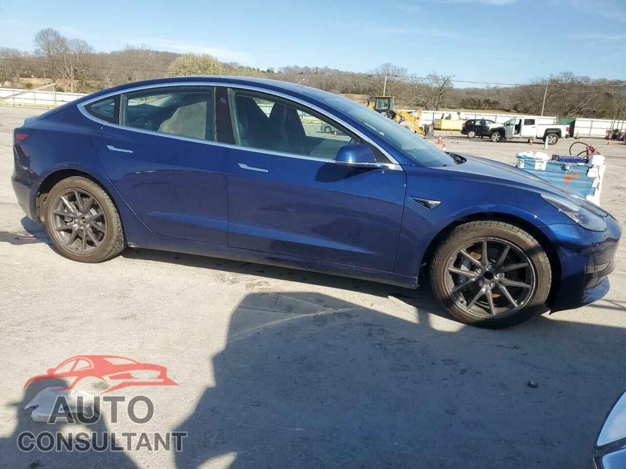 TESLA MODEL 3 2018 - 5YJ3E1EA8JF043350