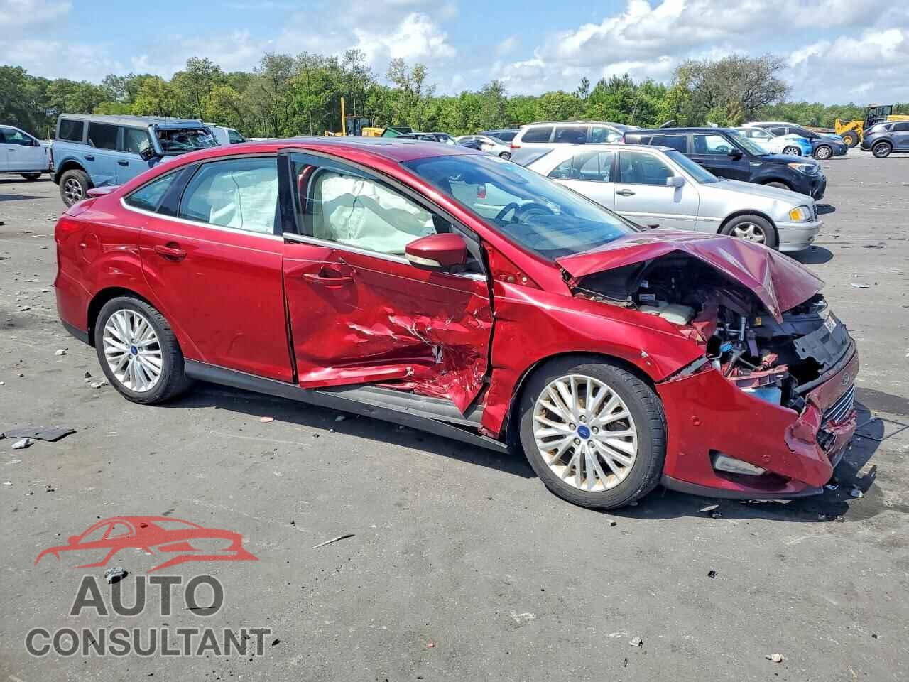 FORD FOCUS 2017 - 1FADP3J29HL322974