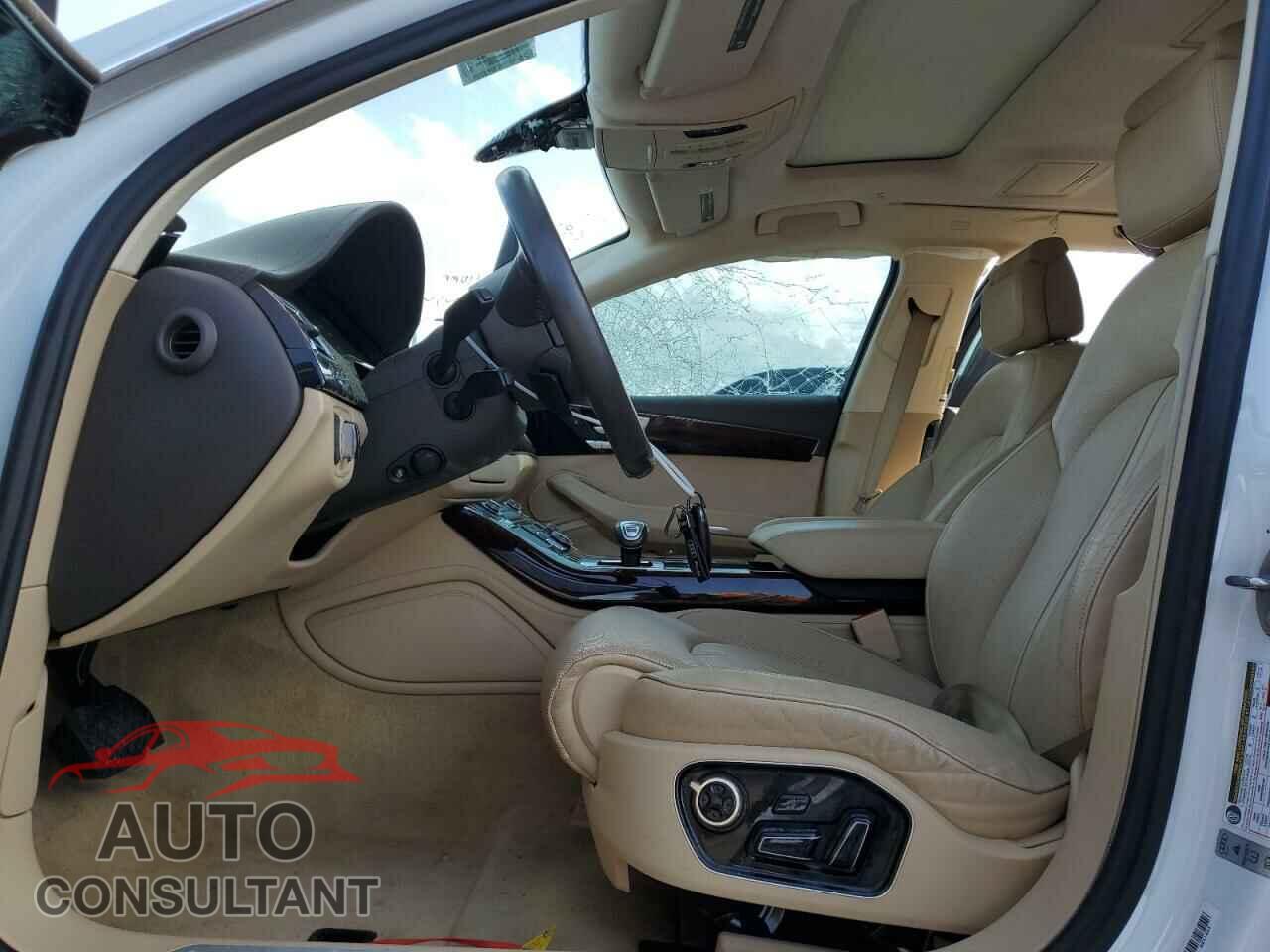 AUDI A8 2013 - WAUR2AFD2DN012478