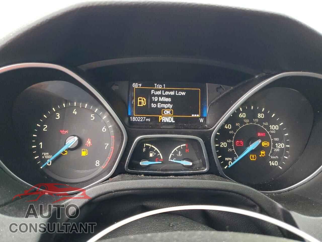 FORD FOCUS 2016 - 1FADP3K26GL339079