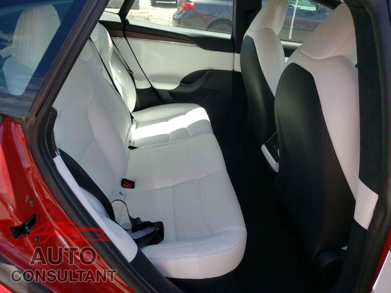 TESLA MODEL S 2022 - 5YJSA1E53NF473769