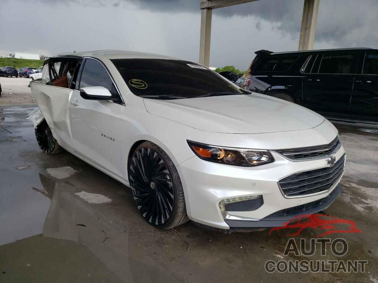 CHEVROLET MALIBU 2017 - 1G1ZE5ST5HF177349