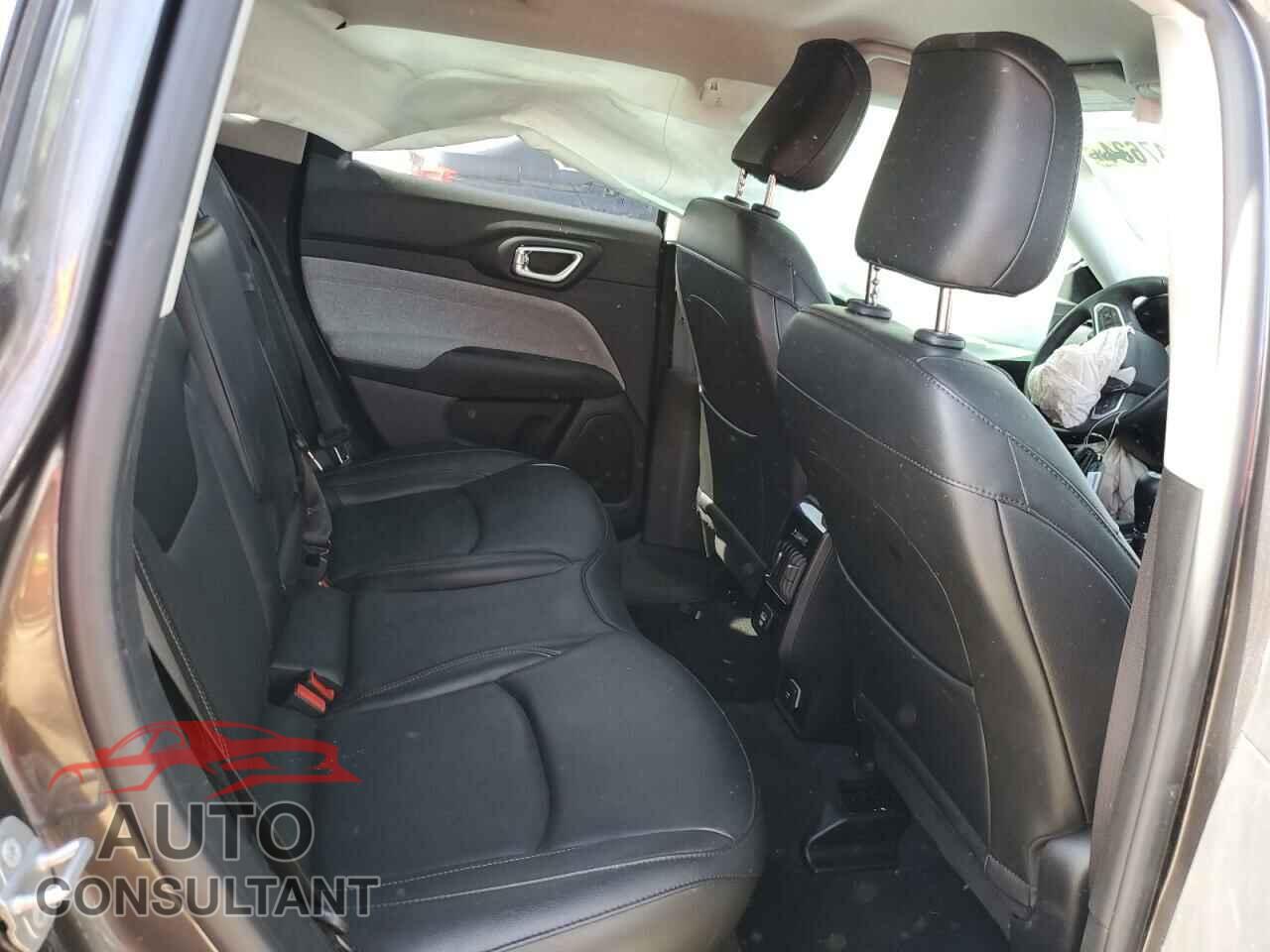 JEEP COMPASS 2022 - 3C4NJDFB4NT196845