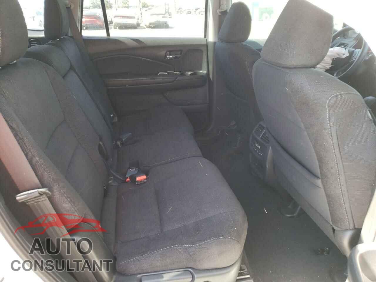 HONDA PILOT 2019 - 5FNYF5H33KB028280