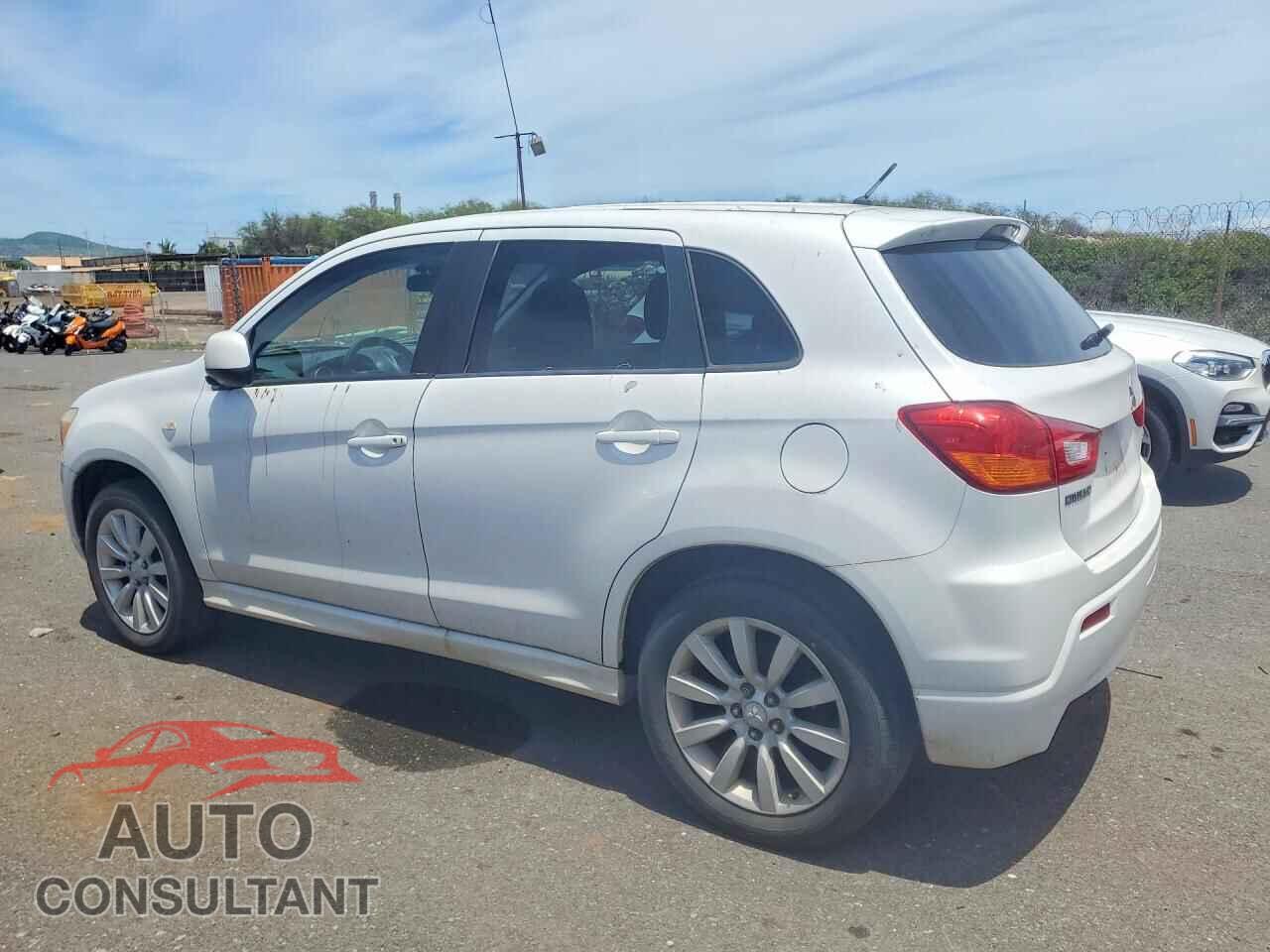 MITSUBISHI OUTLANDER 2011 - JA4AP4AUXBZ007734