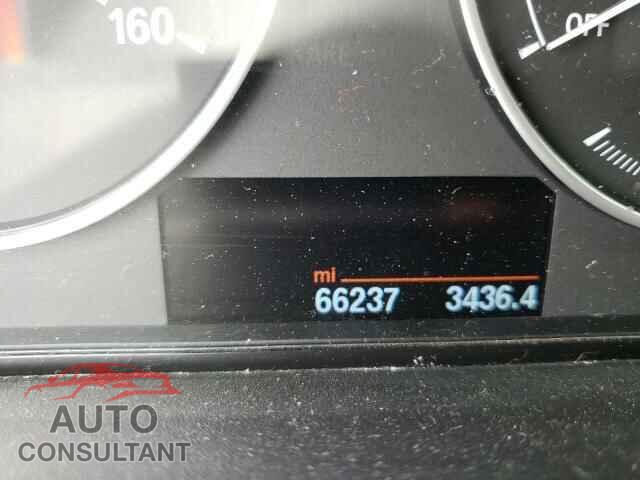 BMW 3 SERIES 2016 - WBA8E1G53GNU10247