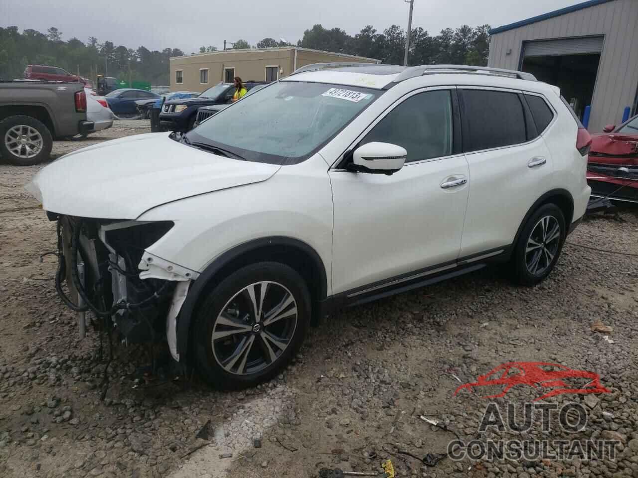 NISSAN ROGUE 2018 - 5N1AT2MT5JC812188