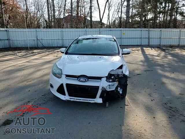 FORD FOCUS 2012 - 1FAHP3J23CL189400