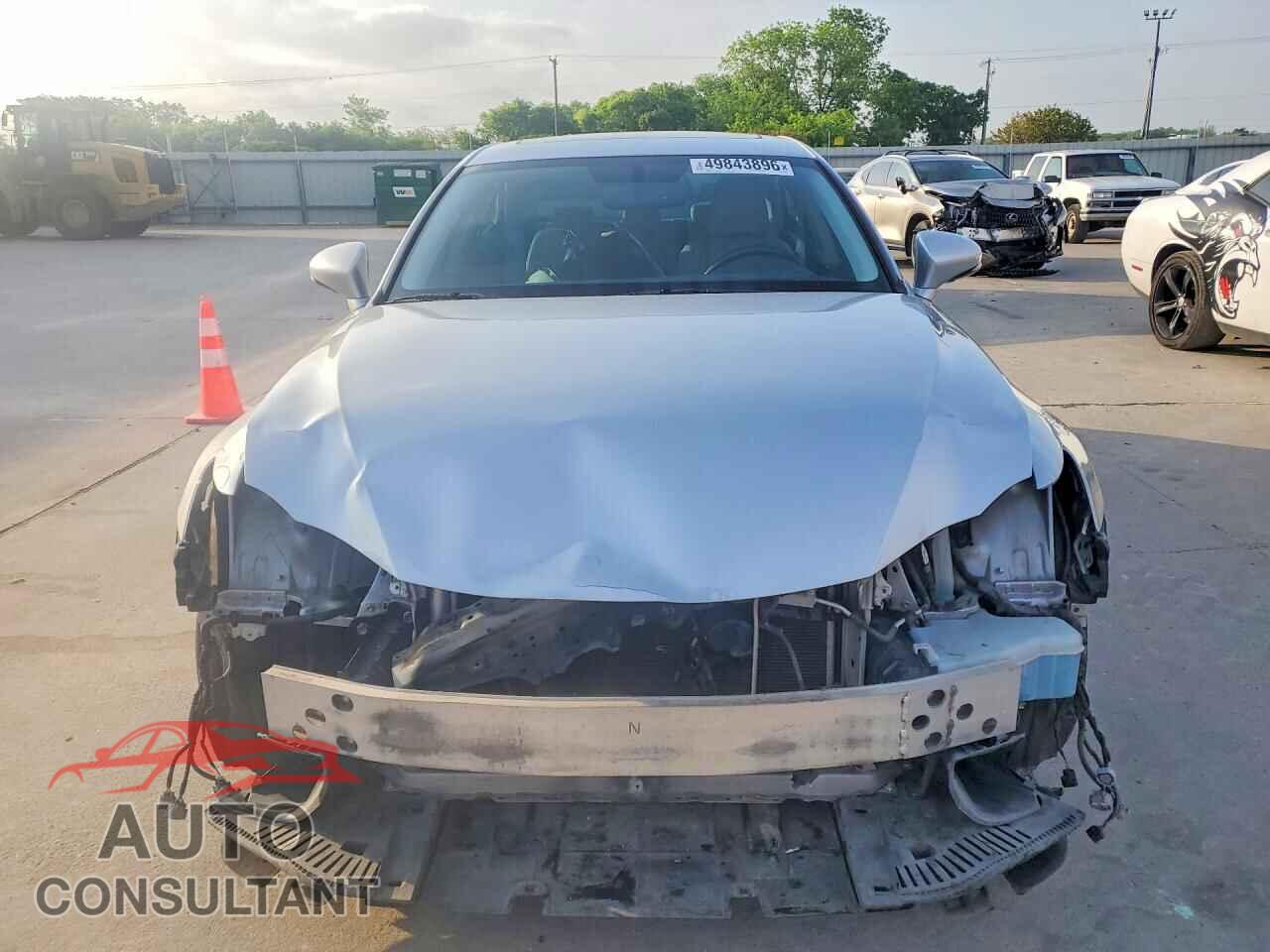LEXUS IS 2014 - JTHBF1D21E5036569