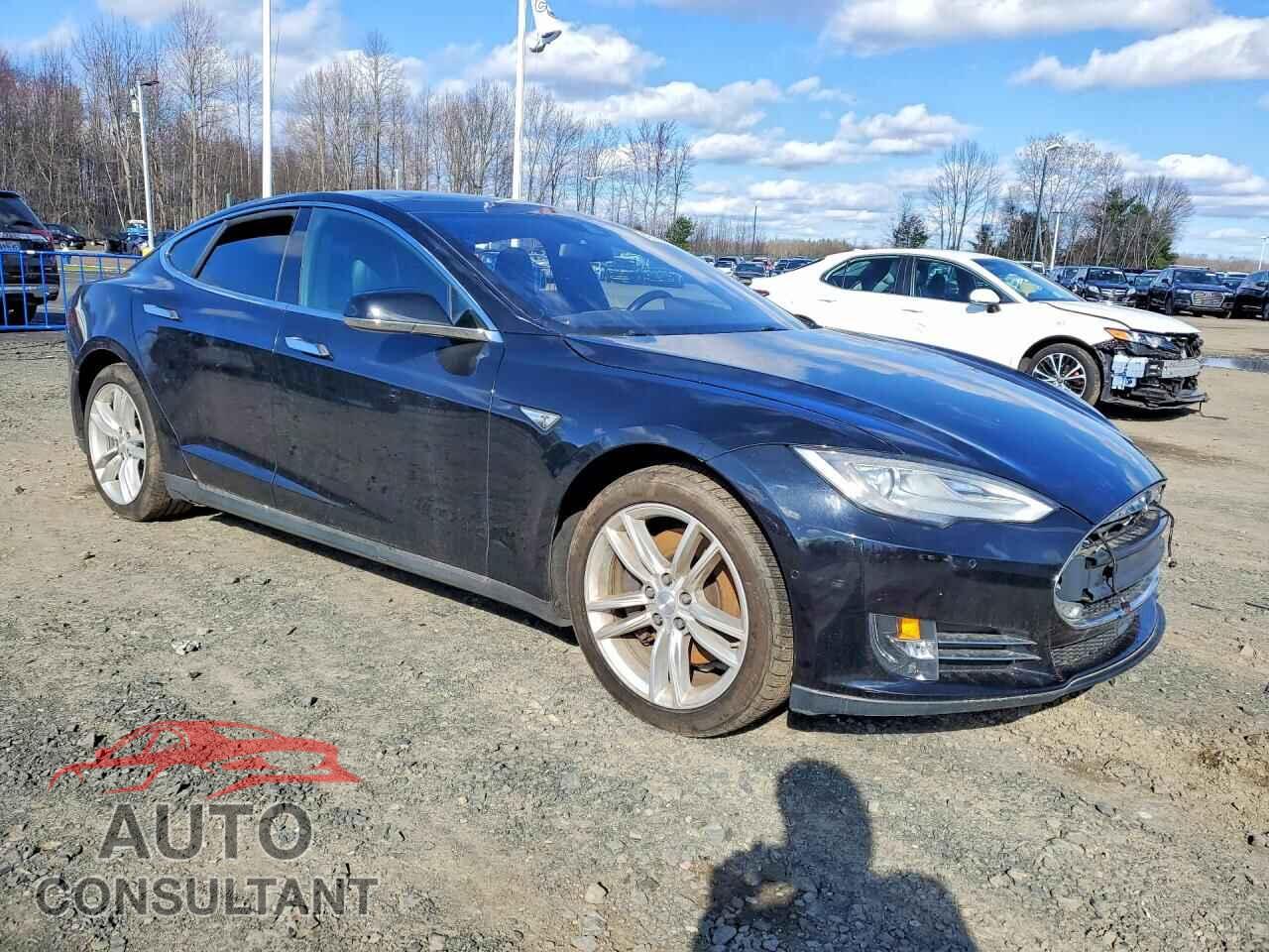 TESLA MODEL S 2016 - 5YJSA1E1XGF124219