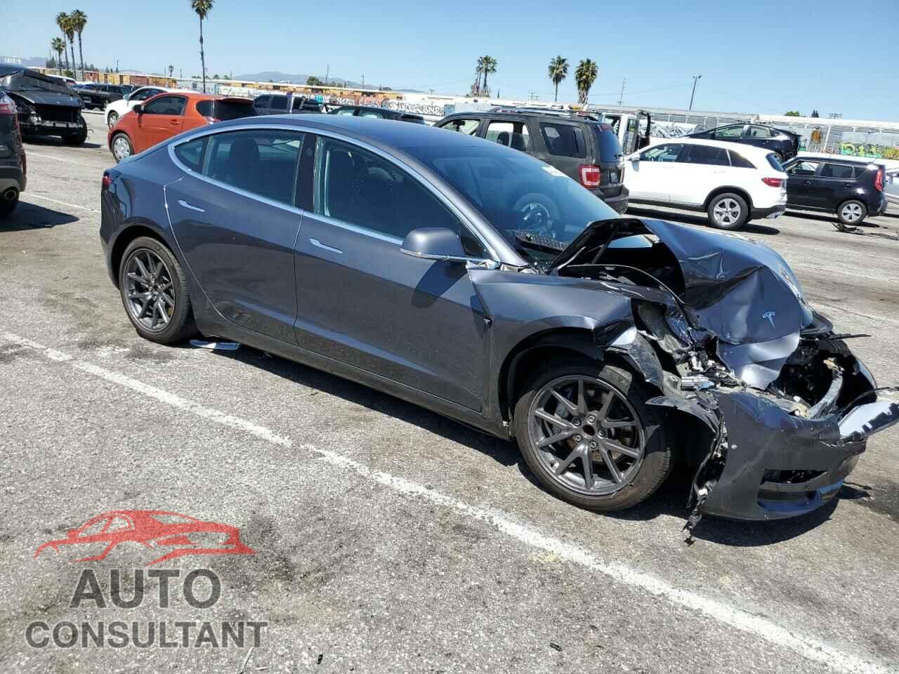 TESLA MODEL 3 2019 - 5YJ3E1EA5KF298703
