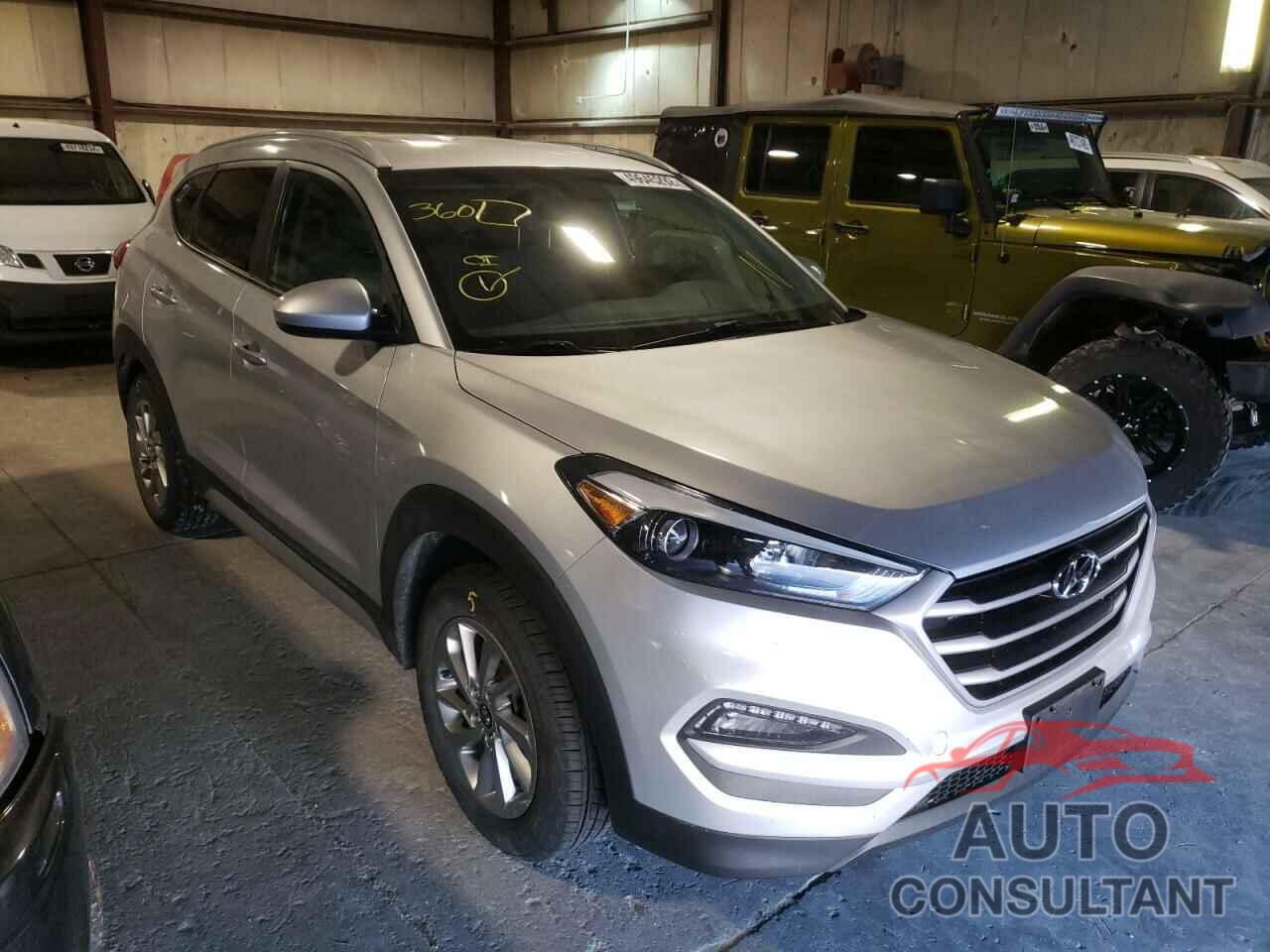 HYUNDAI TUCSON 2018 - KM8J3CA47JU717287