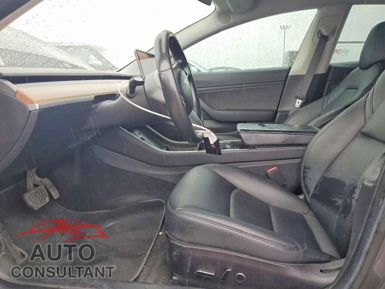 TESLA MODEL 3 2018 - 5YJ3E1EA6JF044920