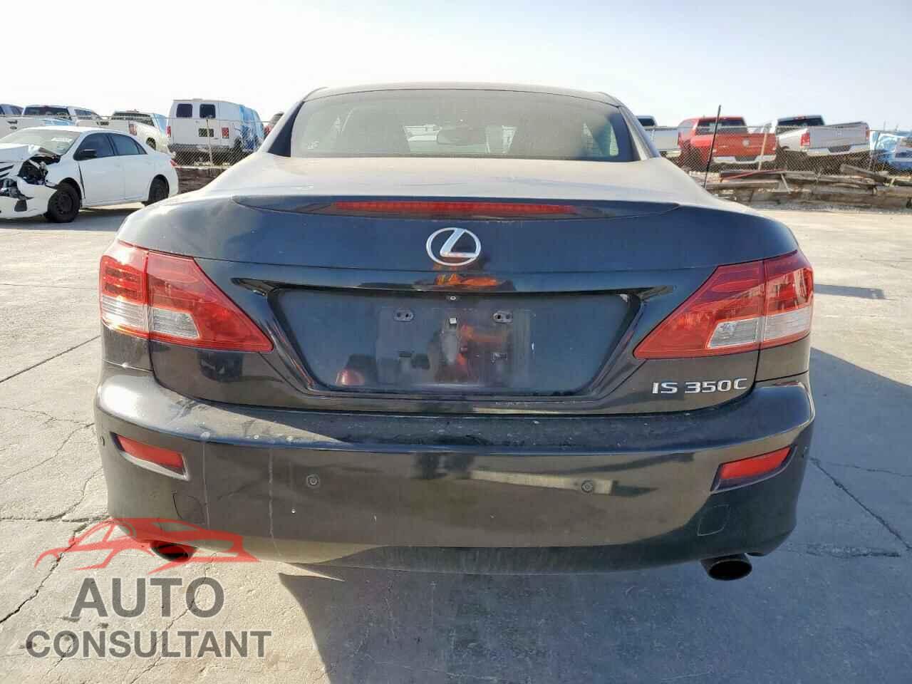 LEXUS IS 2012 - JTHFE2C24C2507432