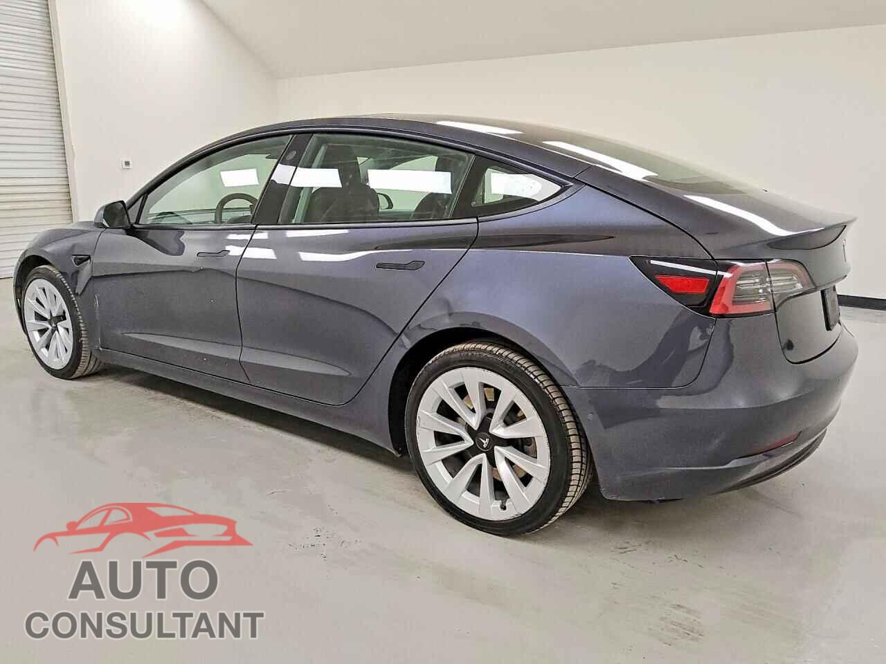 TESLA MODEL 3 2022 - 5YJ3E1EA8NF285951