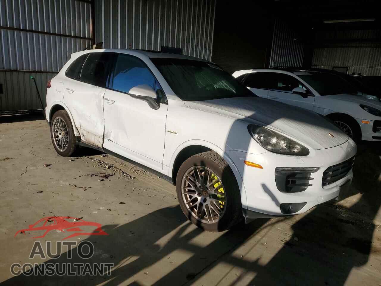 PORSCHE CAYENNE 2017 - WP1AE2A27HLA71206