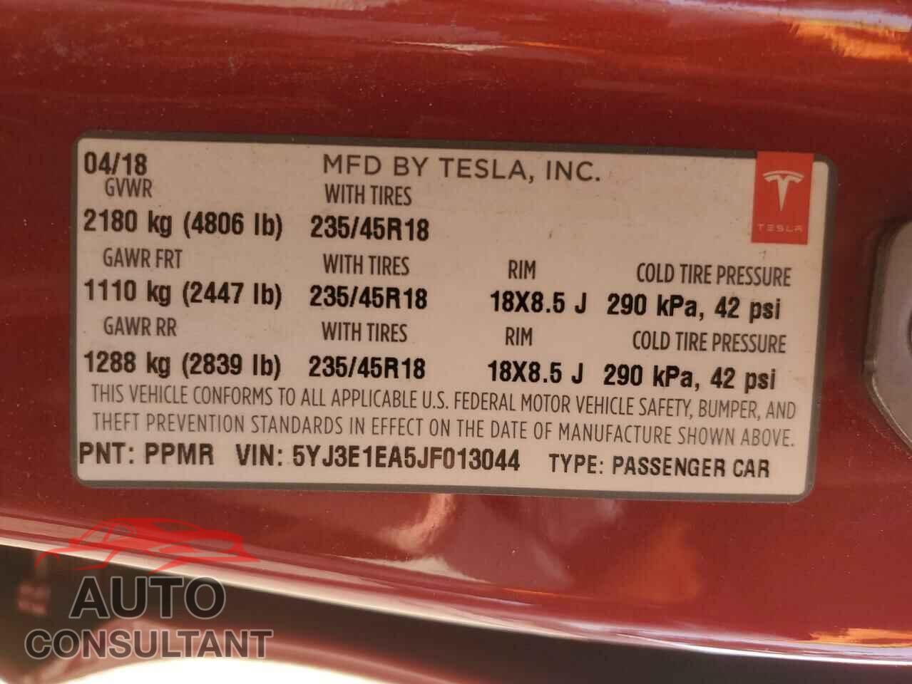 TESLA MODEL 3 2018 - 5YJ3E1EA5JF013044