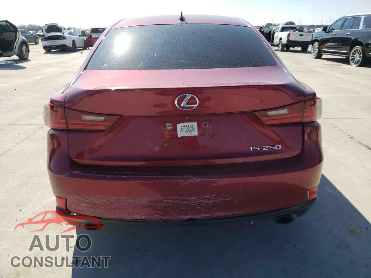LEXUS IS 2015 - JTHBF1D27F5045116