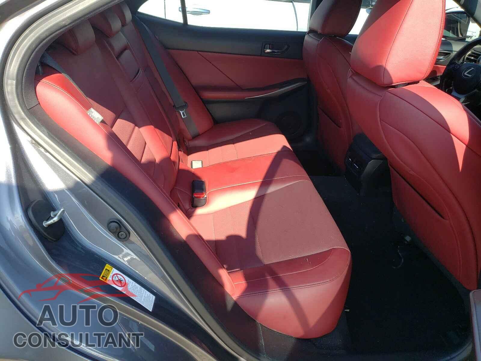LEXUS IS 2016 - JTHBA1D26G5018604