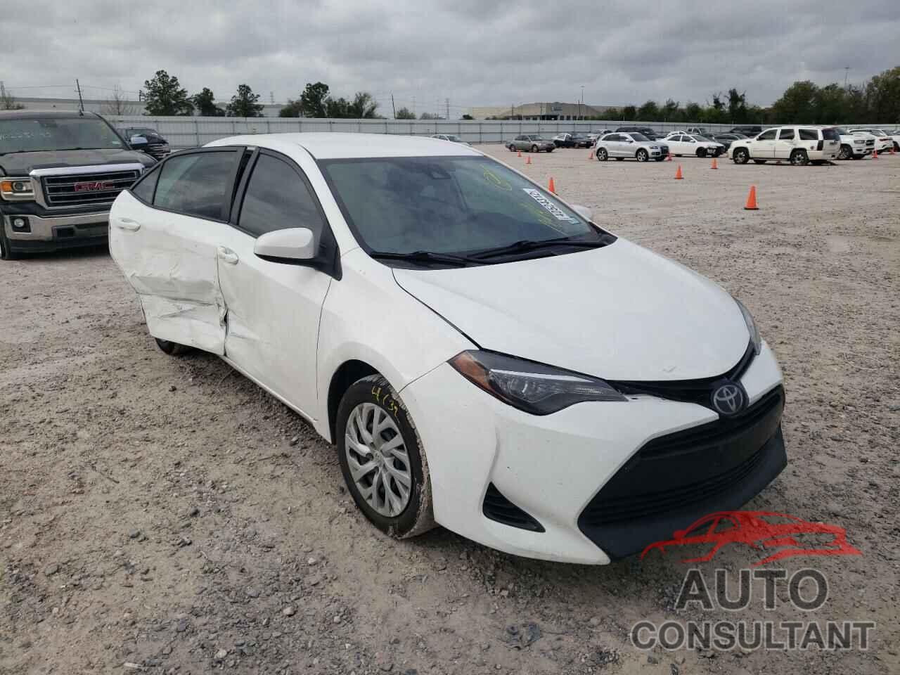 TOYOTA COROLLA 2018 - 5YFBURHE5JP796348
