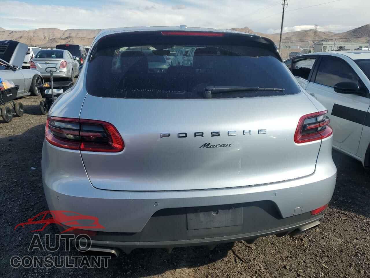 PORSCHE MACAN 2017 - WP1AA2A57HLB01973