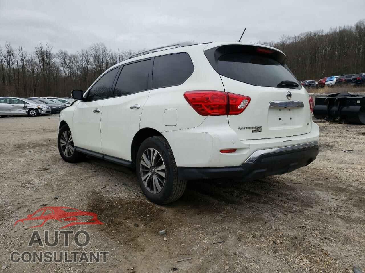 NISSAN PATHFINDER 2017 - 5N1DR2MN7HC678355
