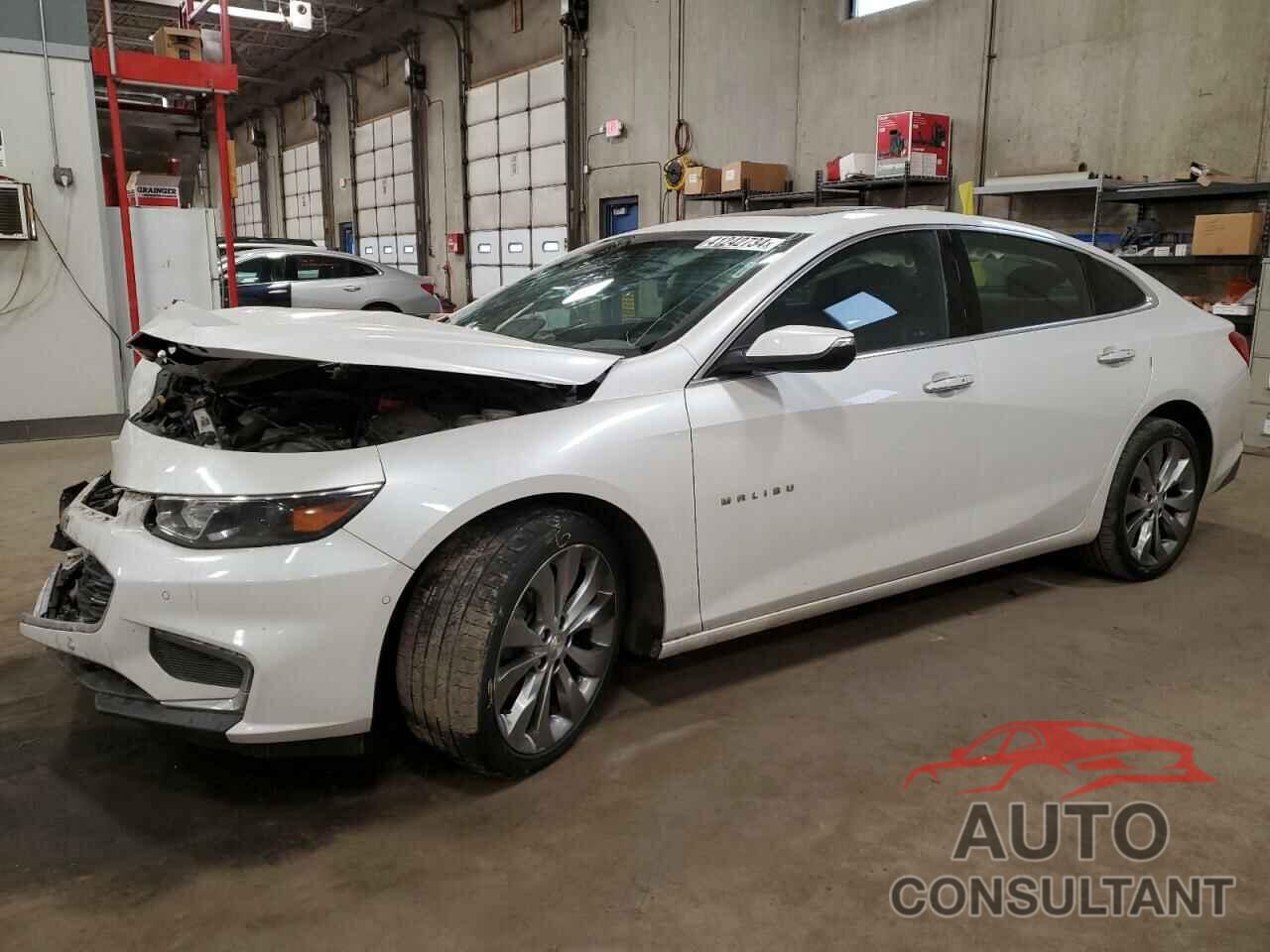 CHEVROLET MALIBU 2017 - 1G1ZH5SX5HF258197