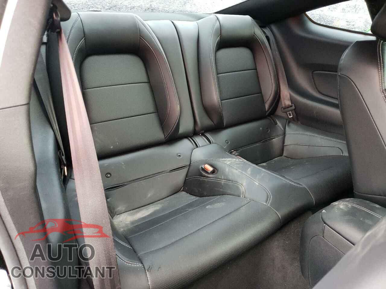 FORD MUSTANG 2022 - 1FA6P8CF9N5128564
