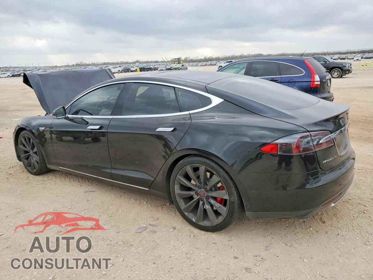 TESLA MODEL S 2014 - 5YJSA1H21EFP66250