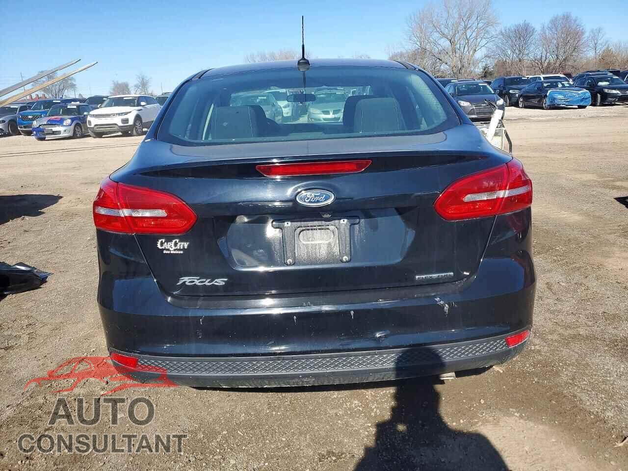 FORD FOCUS 2016 - 1FADP3E28GL372354