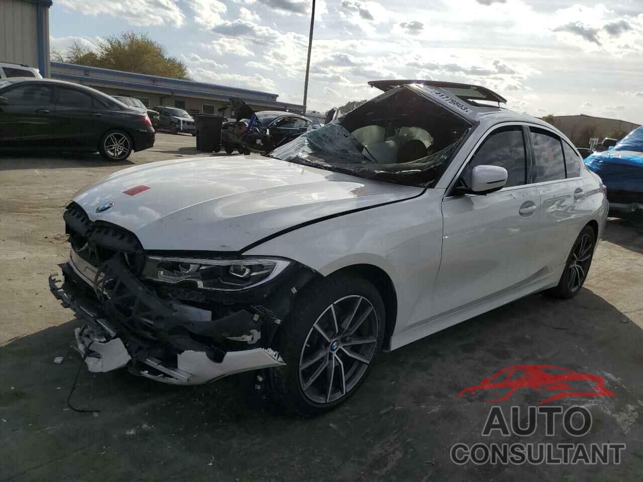 BMW 3 SERIES 2019 - WBA5R1C57KAK10226