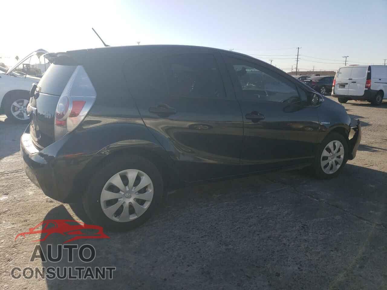 TOYOTA PRIUS 2014 - JTDKDTB31E1069755