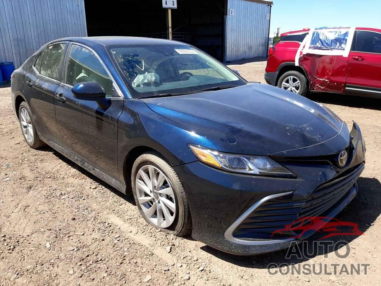 TOYOTA CAMRY 2021 - 4T1C11AK3MU546673
